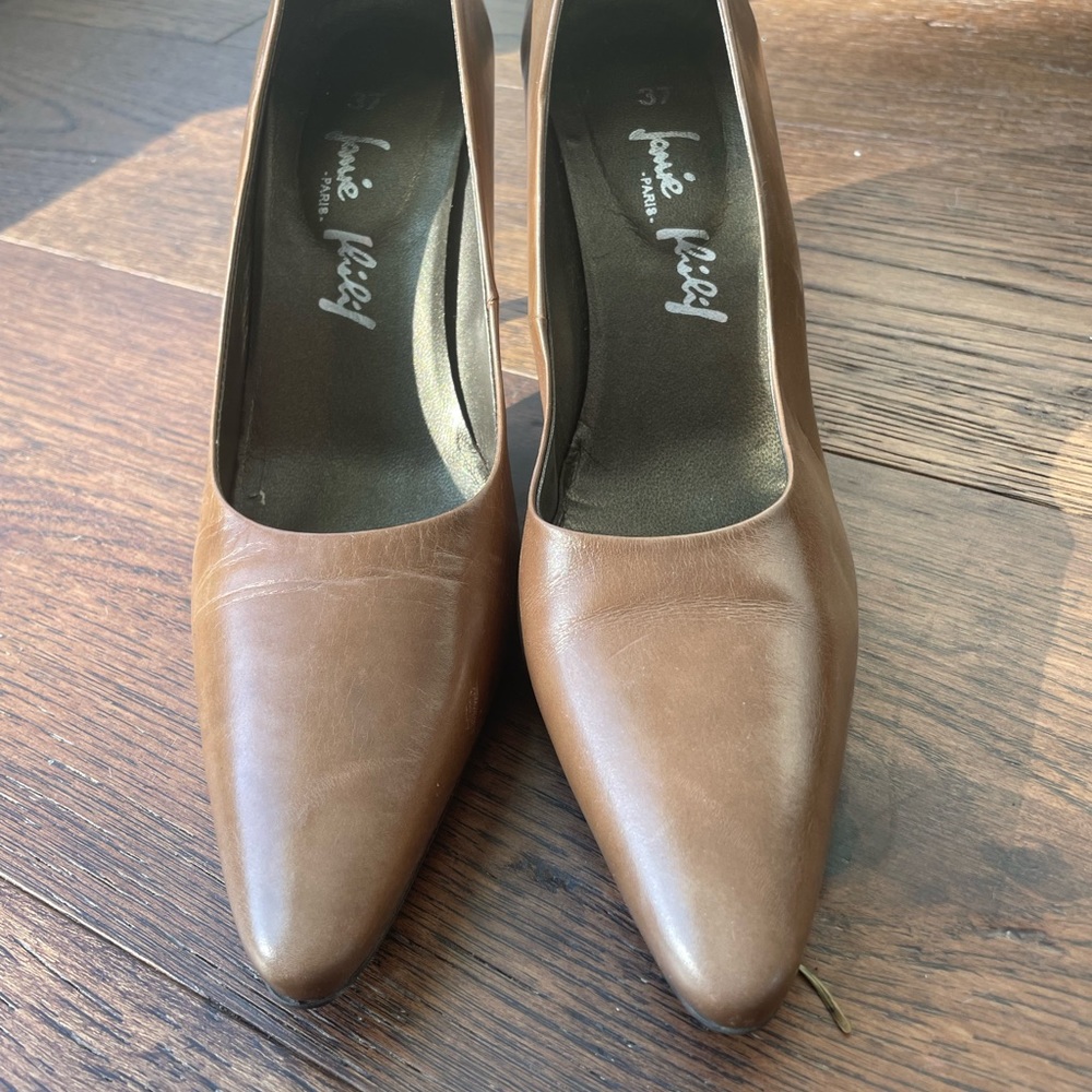Brown leather heels